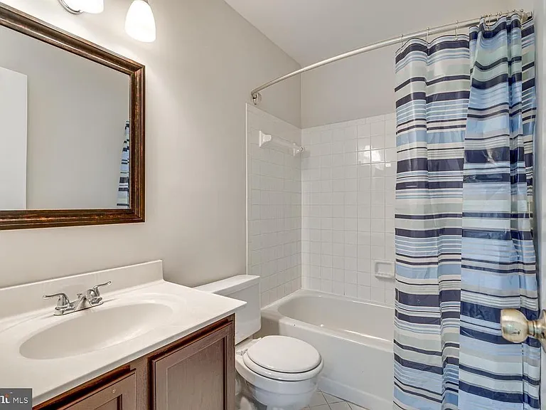33 Lake Park Ct #965 — Photo 32