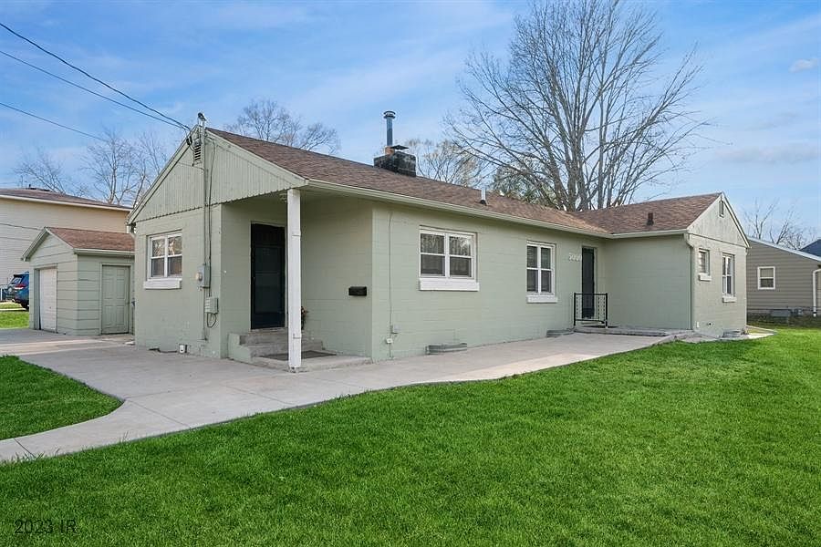 5000 Urbandale Ave, Des Moines, IA 50310 MLS 670587 Zillow