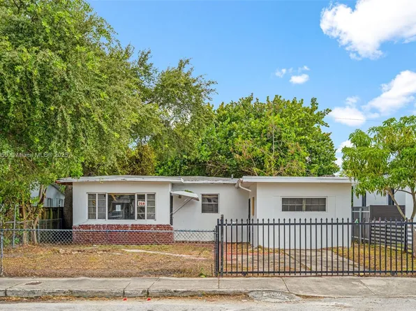 350 NW 45th St, Miami, FL 33127