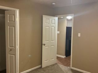 205 S Linden St APT 9B, Cabot, AR 72023