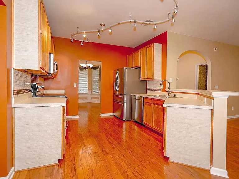 7 Back Bay Ct — Photo 8