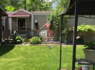 14 Tanglewood Park Dr, Marlboro, NY 12542