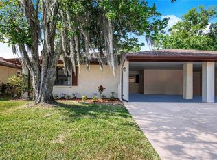 458 Lake Carolyn Cir, Lakeland, FL 33813