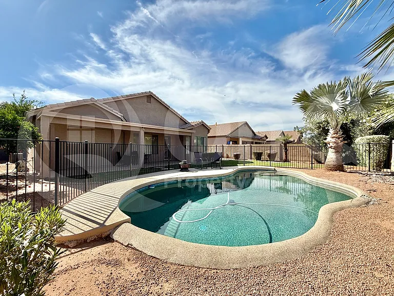 1445 S Park Grove Cir — Photo 33