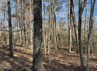 26 Anne Rd, Monterey, TN 38574