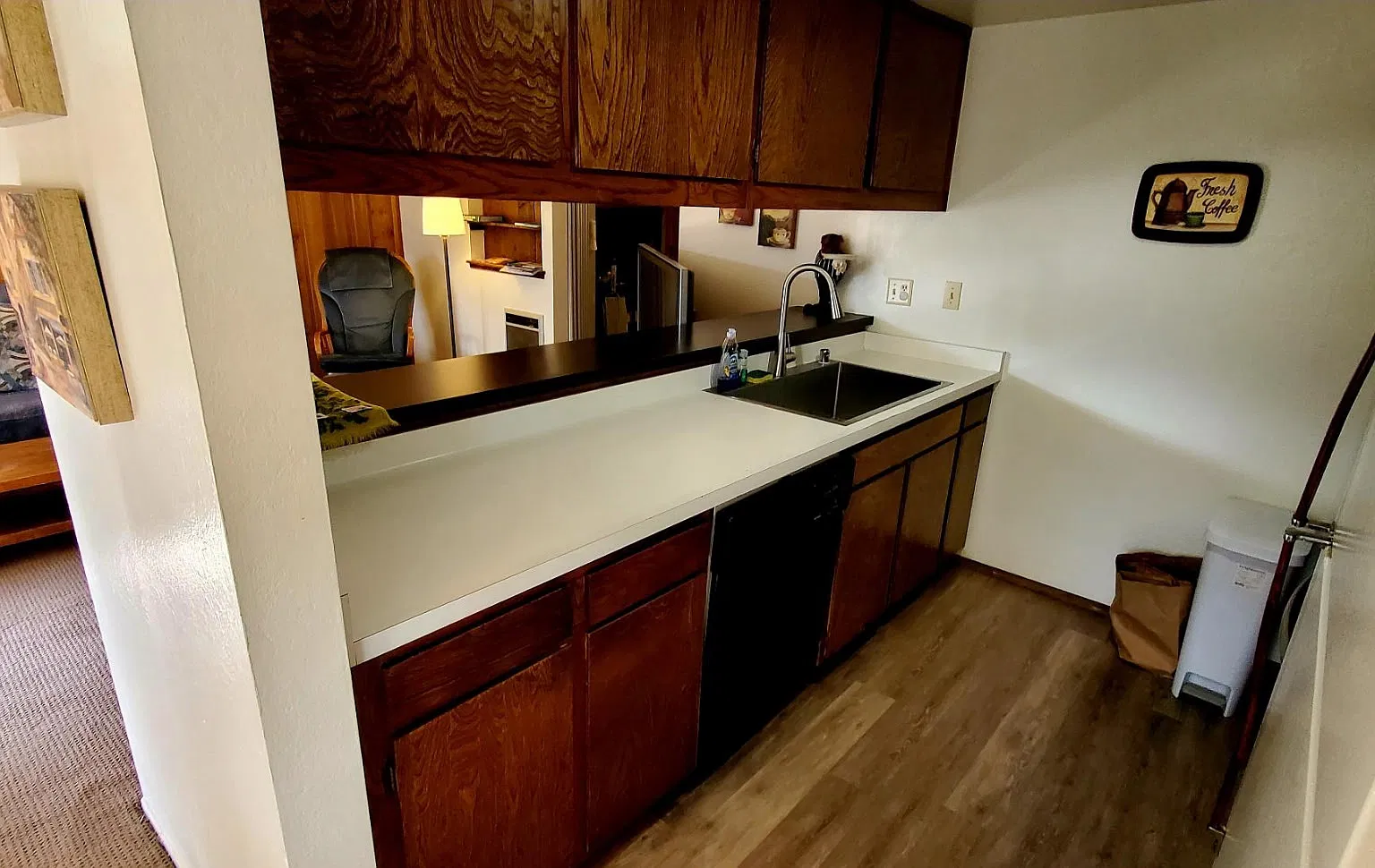 1 bed, 726 sqft, $2,200 — Photo 3