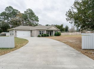 22 Palm Dr, Hinesville, GA 31313