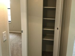 5938 Reeds Rd APT 302, Mission, KS 66202