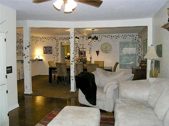 4th image of 1804 Donna St