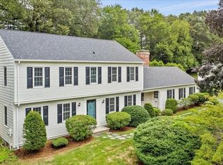 237 Concord Rd, Longmeadow, MA 01106