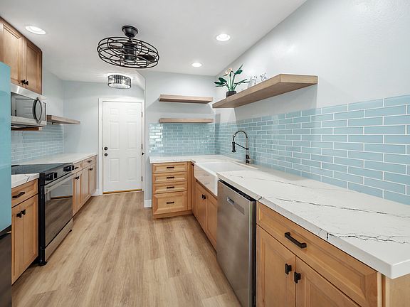 3rd image of 1936 Hokulei Pl