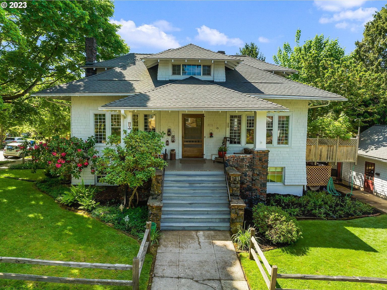 5232 SE Madison St, Portland, OR 97215 Zillow