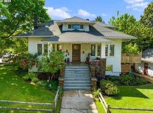 5232 SE Madison St, Portland, OR 97215