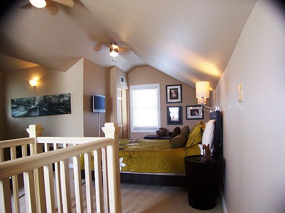 Beautiful master on second floor.