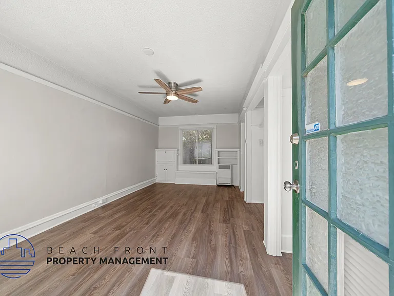 4016 S Pacific Ave — Photo 9