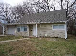 210 Denton Pl, Roosevelt, NY 11575