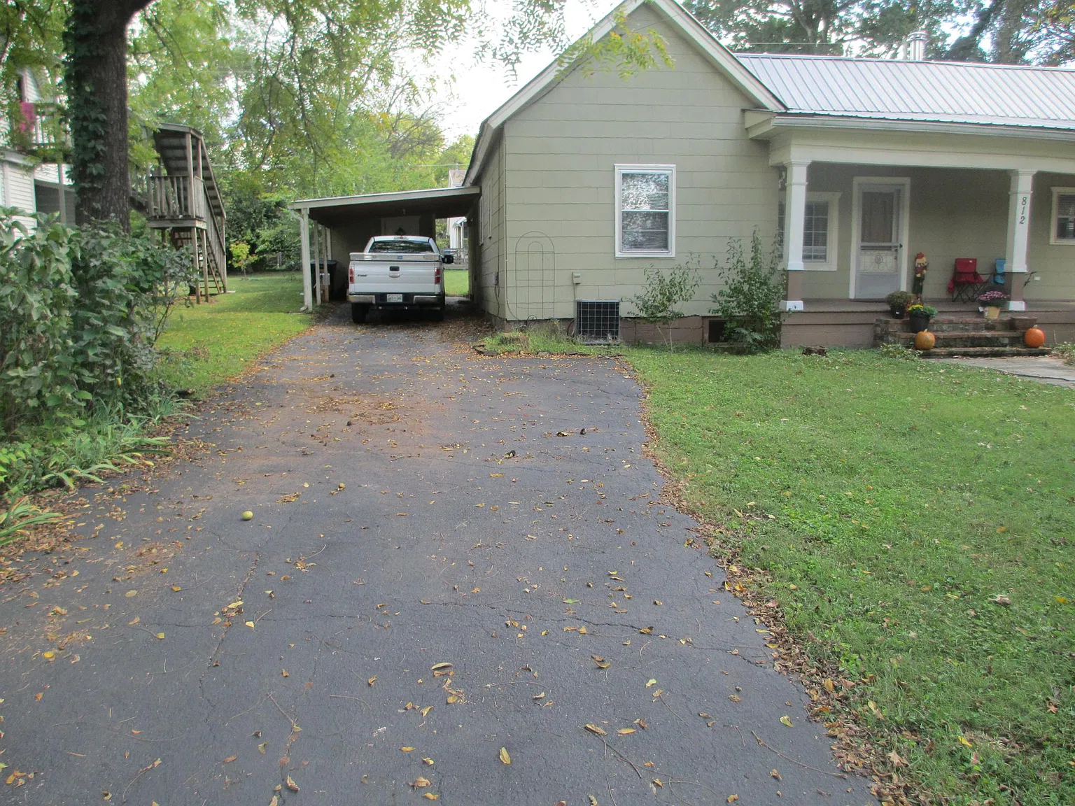 1 bed, 800 sqft, $1,300 — Photo 3