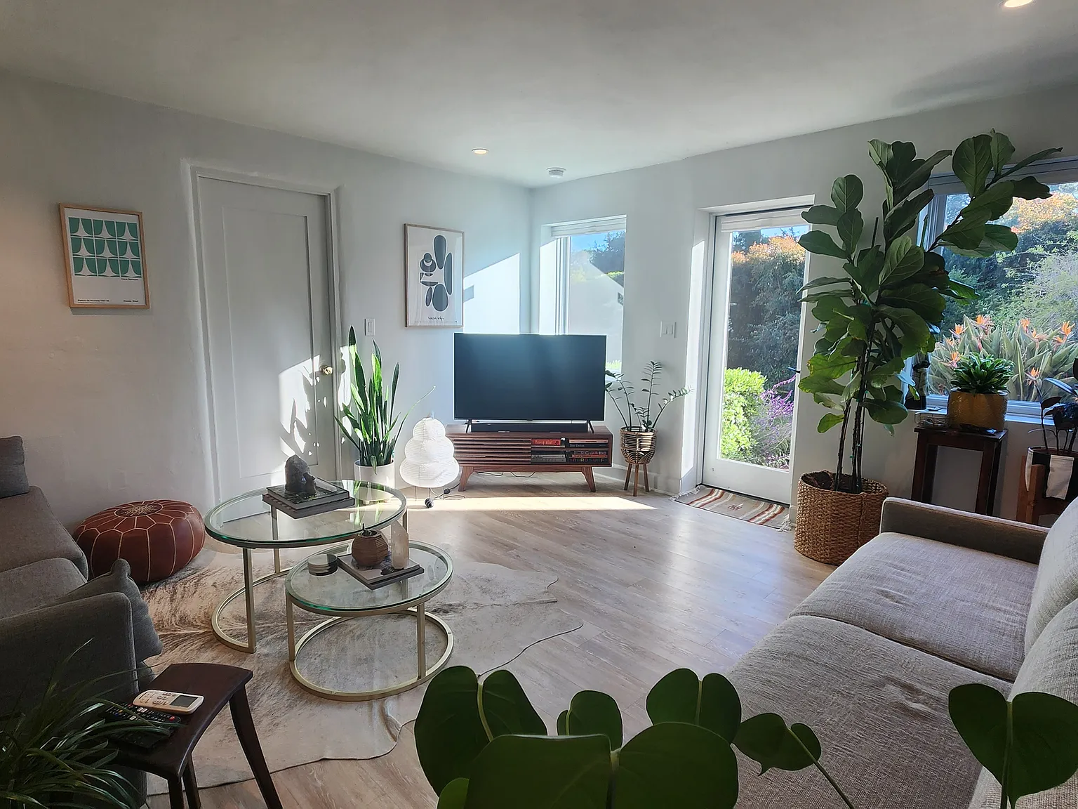 1 bed, 800 sqft, $3,500 — Photo 2