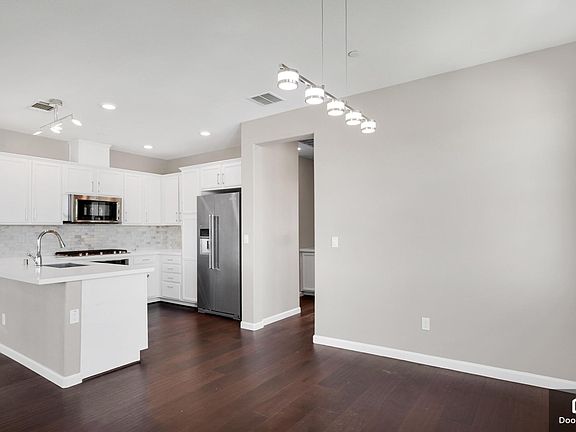 3rd image of 4001 Ocean View Ct