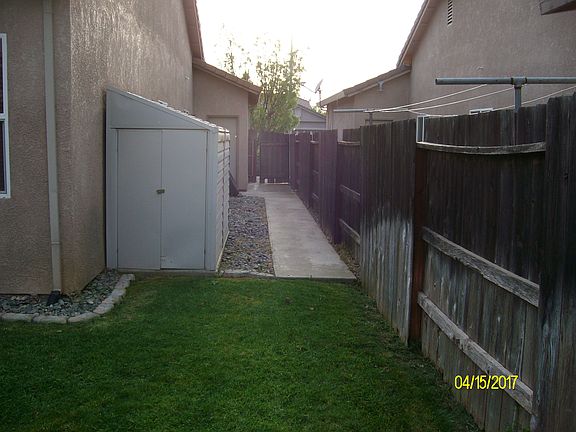 3rd image of 796 Anna Dr