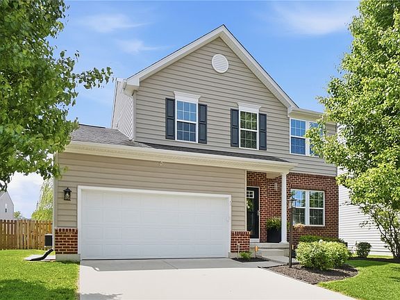 2nd image of 1439 Artesian Ln