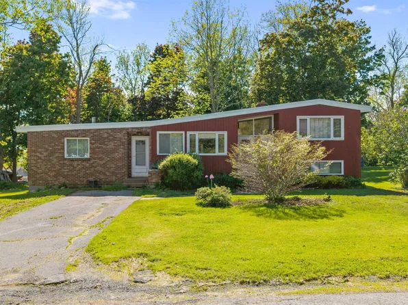 45 Patterson St, Pictou, NS B0K 1H0