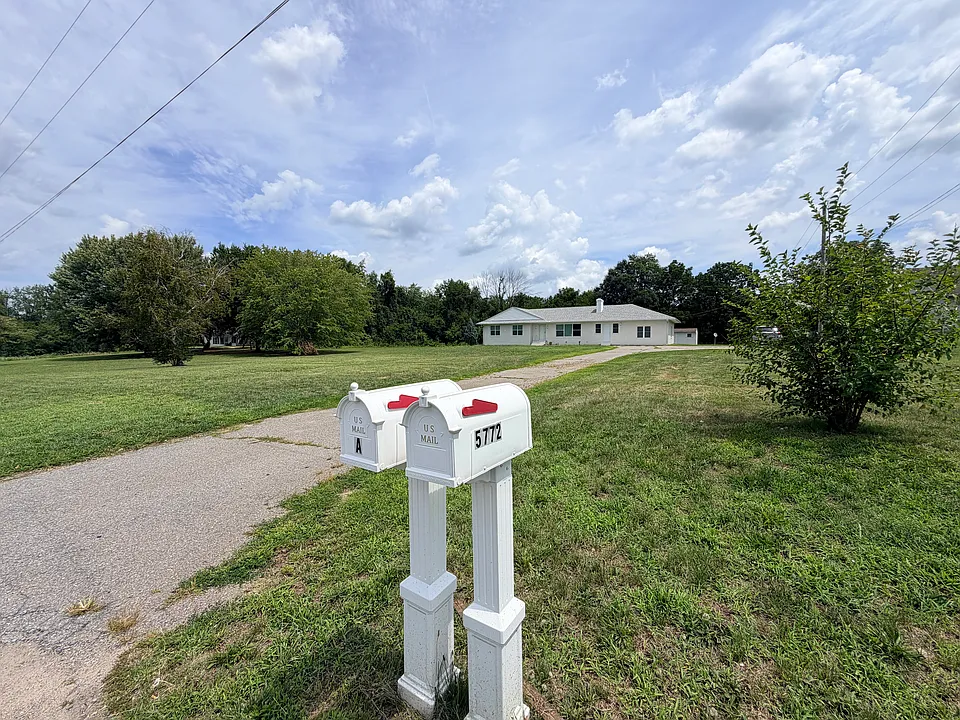 5772 N Dupont Hwy