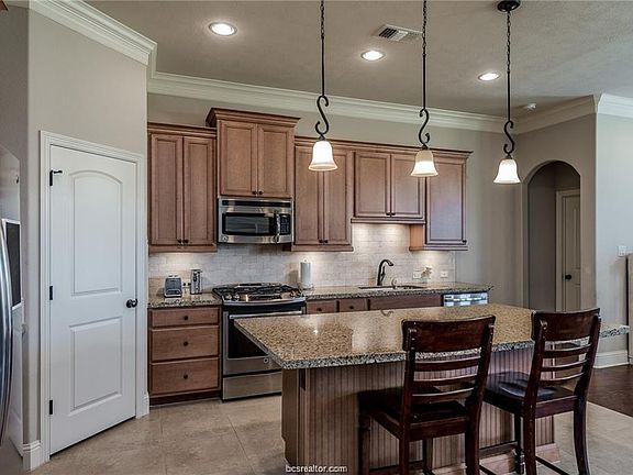 3rd image of 4022 Sunny Meadow Brook Ct