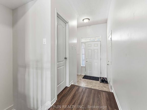3rd image of 230 Badgeley Ave