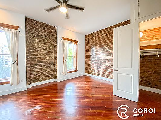 3rd image of 271 Macon St #3