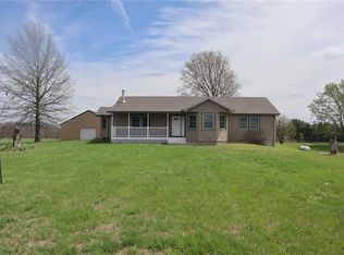 3111 SW Lane Rd, Saint Joseph, MO 64504