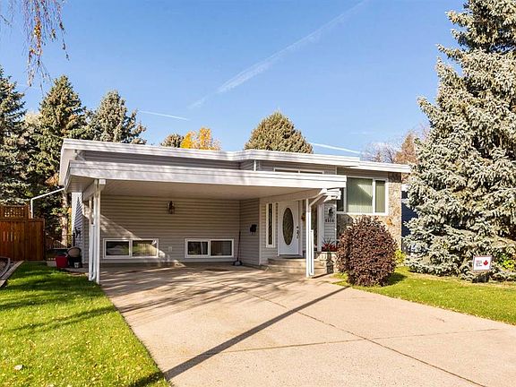 2nd image of 1514 E Cedar Pl S