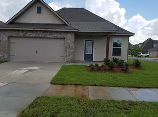 1345 Shadow Bluff Dr, Baton Rouge, LA 70820