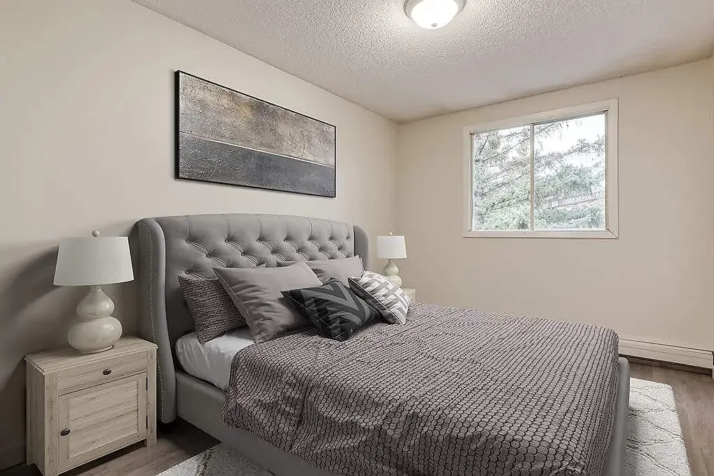 Woodlily Court — Photo 3