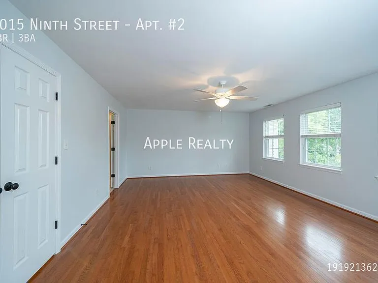 1015 9th St #2 — Photo 16