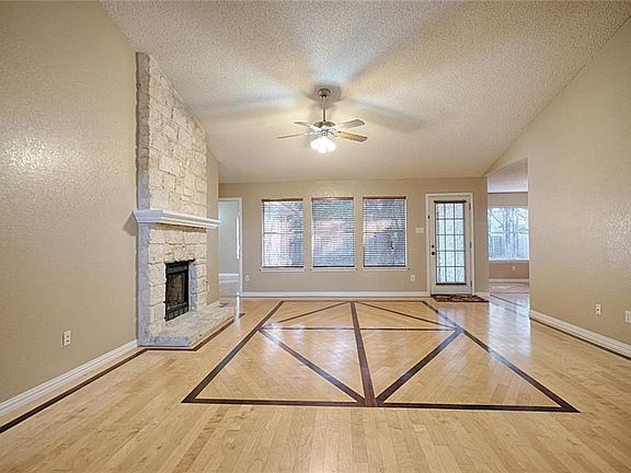 4th image of 8113 Kiana Dr