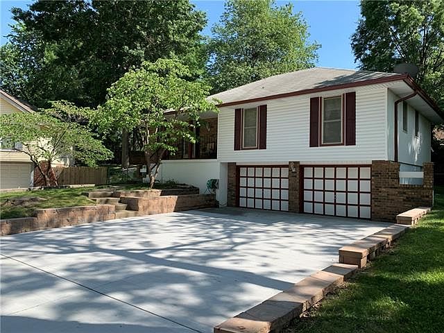 1st image of 508 NW Brett Cir