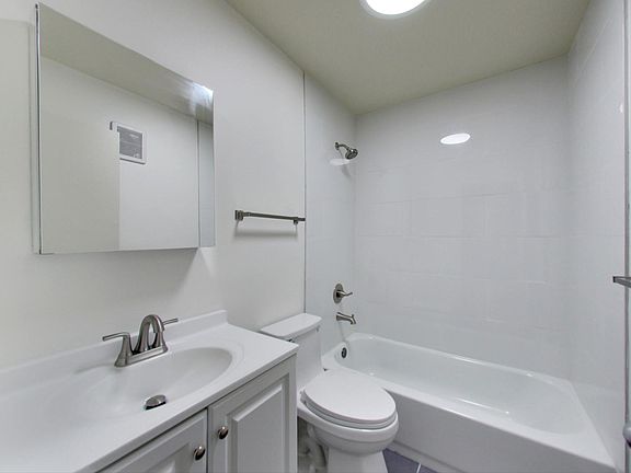 2nd image of 355 24th Ave APT 101