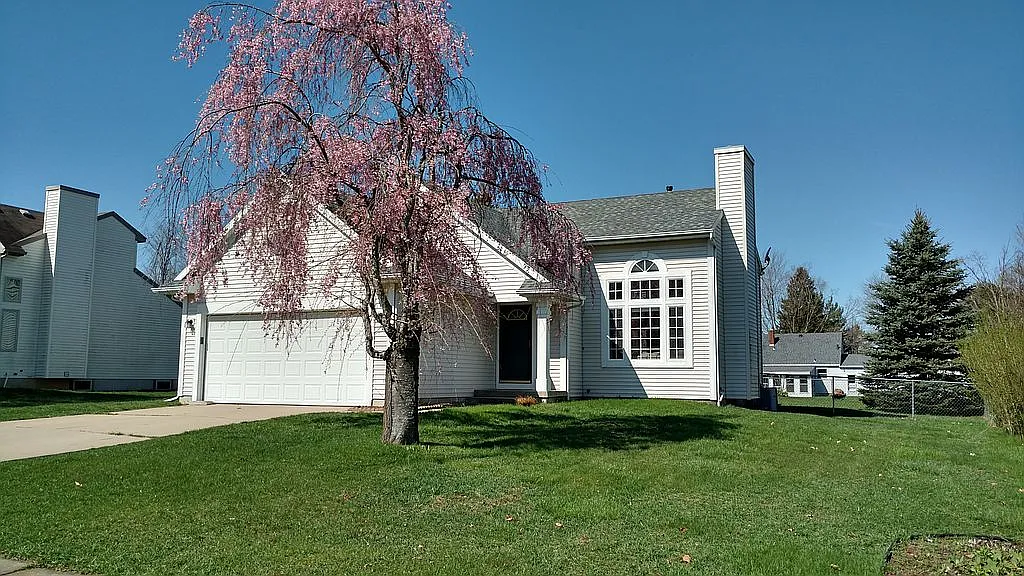 12920 Ontonagon Dr photo 1