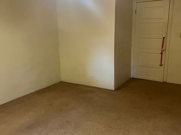 (undisclosed Address)