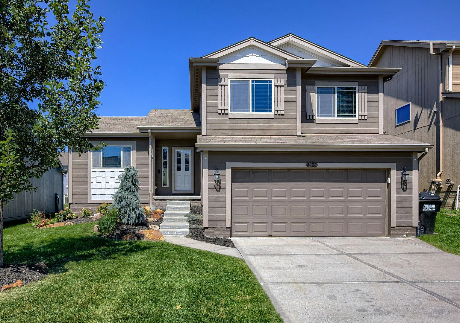 4-Bedroom Bennington Home with Fenced Yard — Photo 1