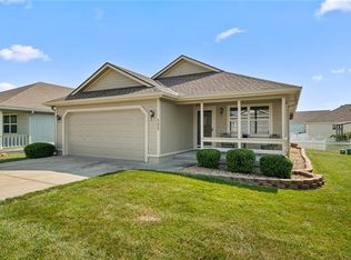 525 S Poseidon Way, Raymore, MO 64083