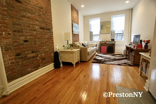 Rented by JM Preston Properties LLC | media 21