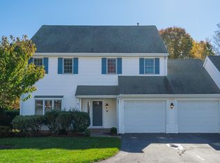 605 Middle St APT 38, Braintree, MA 02184