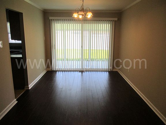 5th image of 11 Efland Ln