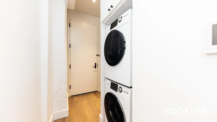 Rented by Nooklyn NYC LLC | media 19