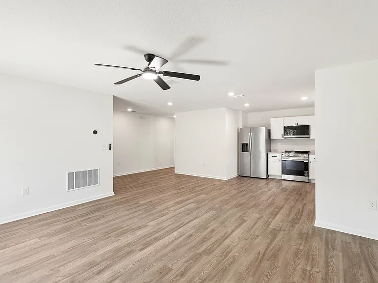14241 SW 34th Terrace Rd — Photo 10