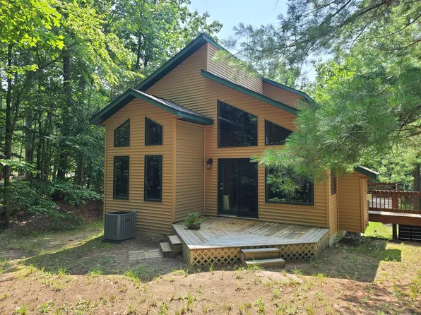 5861 Arawak Pass, Gaylord, MI 49735