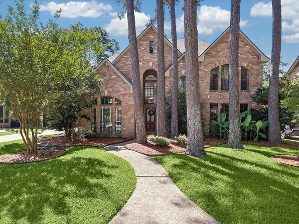 13222 Misty Hills Dr, Cypress, TX 77429