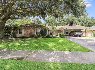 203 Brunswick Pl, Lafayette, LA 70506